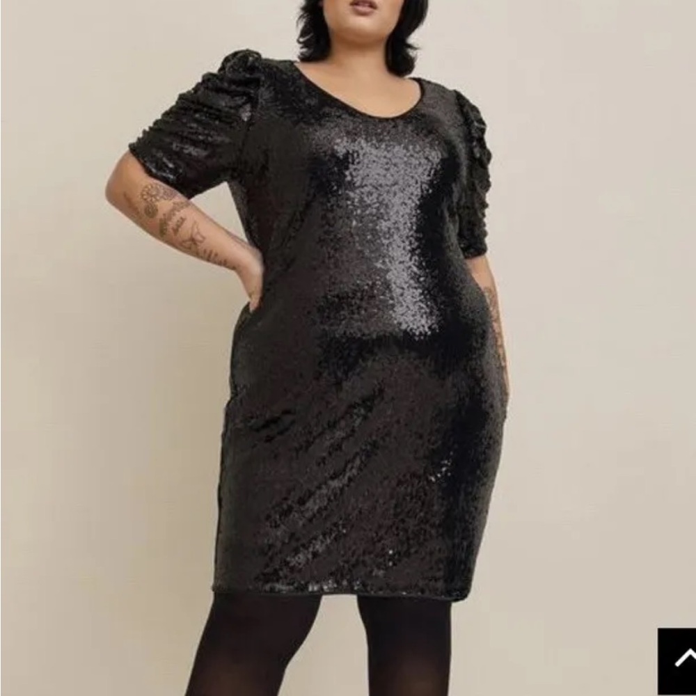 Mini Sequin Caterpillar Puff Sleeve Dress Torrid Plus Size 2X 18/20